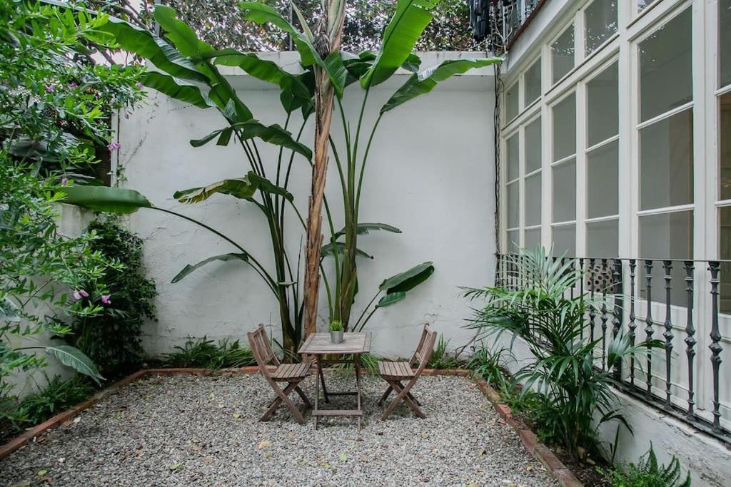 Canela Homes Patio Barcelone